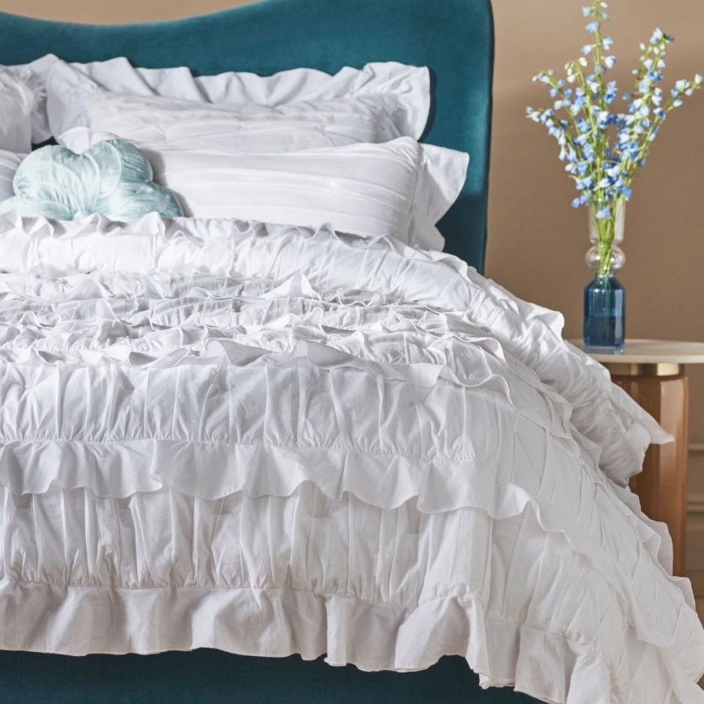 Set‎ Zaida Ruffled Voile Fresh White Quilt + Shams